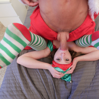 Christmas cocksucker Lizzie Bell prefers really big wieners