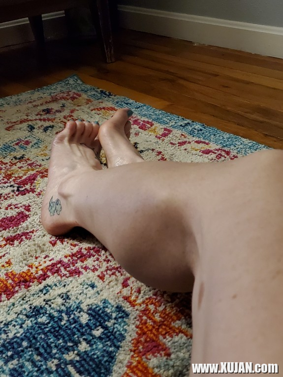 Flirty Feet - Photo #2051862
