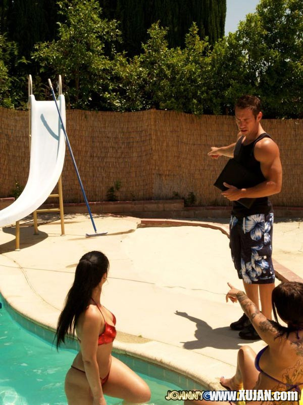 Regan Reese and Luscious Lopez with pool dude - Photo #2052653