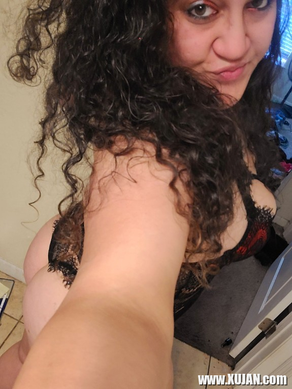 HumpDay choreqshabti Lil Red Ryda - Photo #2058198
