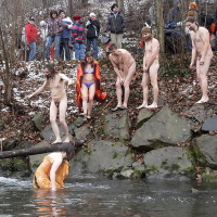 Nudistneri yntaniqy dzmrany loghanum e