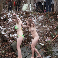 Nudistneri yntaniqy dzmrany loghanum e