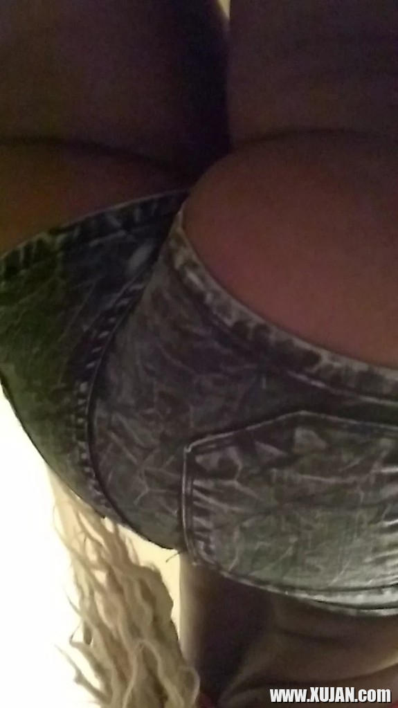 Ebony Squirter - Photo #2072522