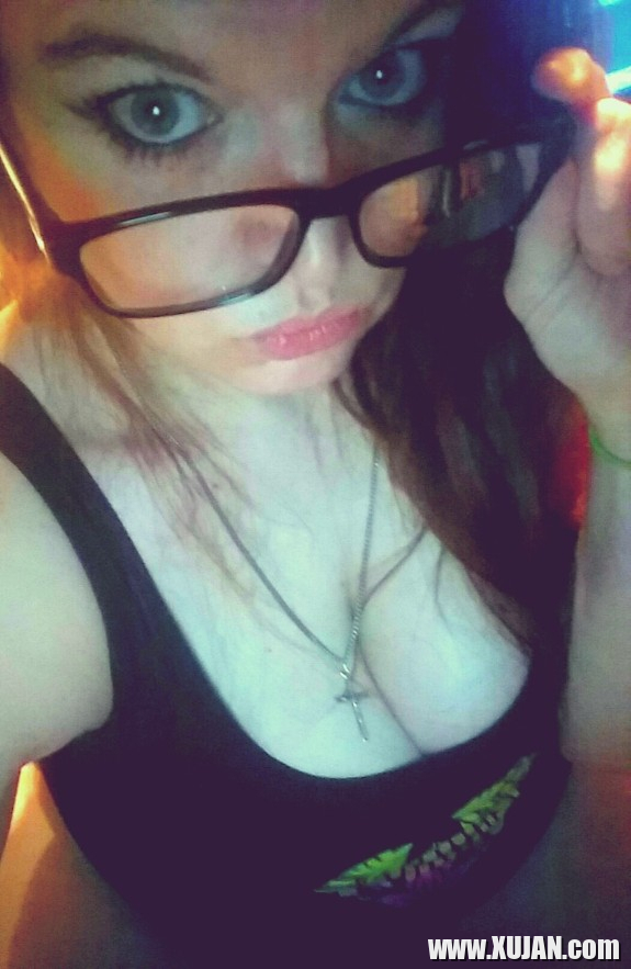 Tskhogh karmravun milfy tsuyts e talis marminy - Photo #2078249