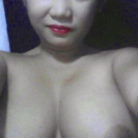 virusayin Piney Misheli selfi