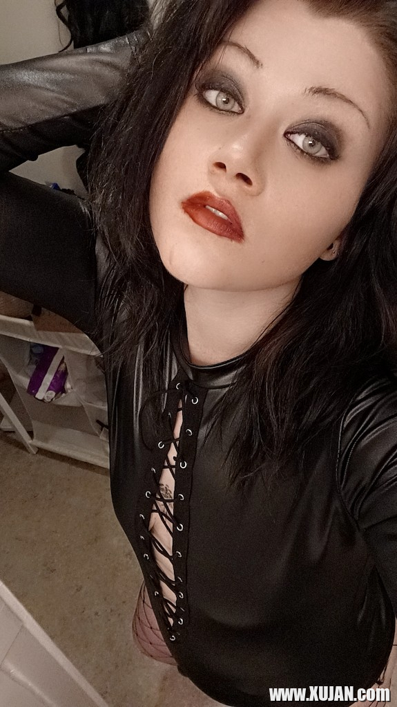Bazhanordagrveq im OnlyFans in - Photo #2085832