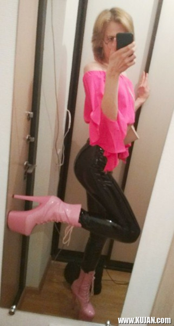 AliceDom Xandra sissy verj - Photo #2088606