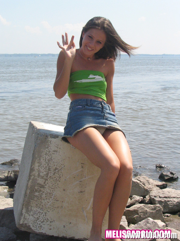 Gorgeous young brunette Melissa Doll teasing outdoors - Photo #2099349