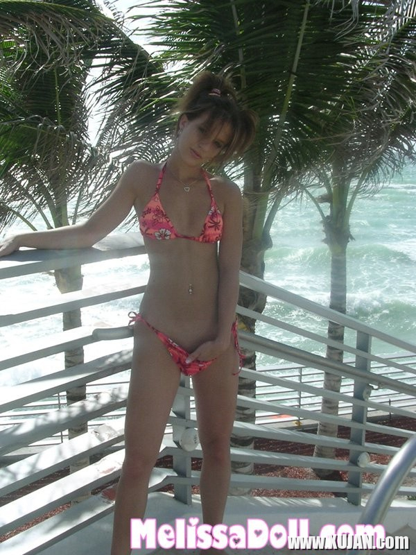 melissa doll exposes in public at florida sleaze conference - Photo #2099569