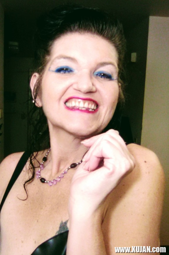 Na asats or es Smokin Hot n em Inch eq kartsum - Photo #2101556
