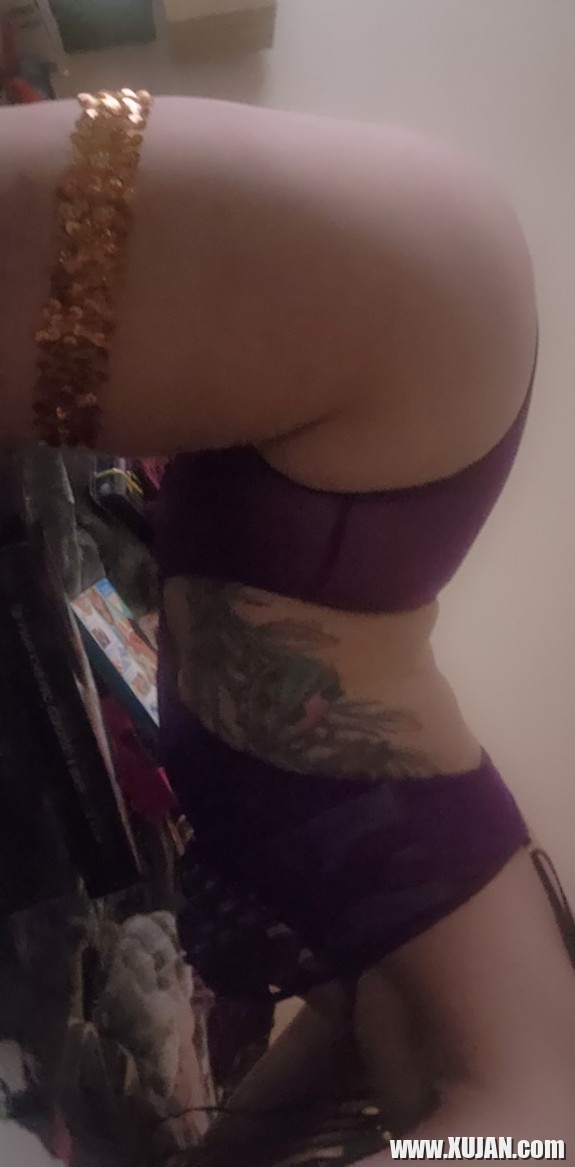Seqsual MILF y dzez hamar nor nerqnazgest e dnum - Photo #2116829