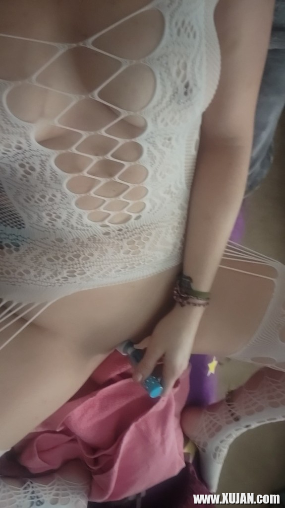 Seqsual MILF y dzez hamar nor nerqnazgest e dnum - Photo #2116845