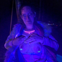 Rave arqayadustr