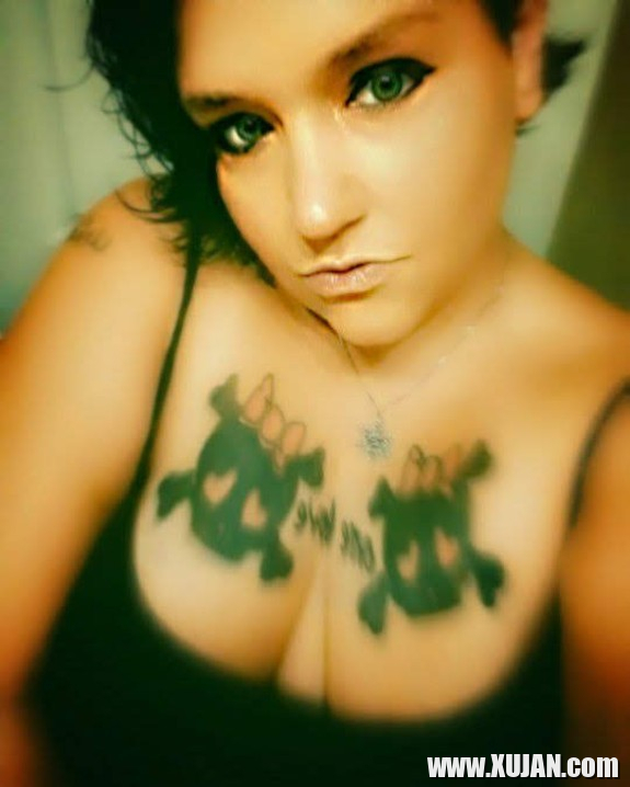 CAM GIRL LIFE - Photo #2127006