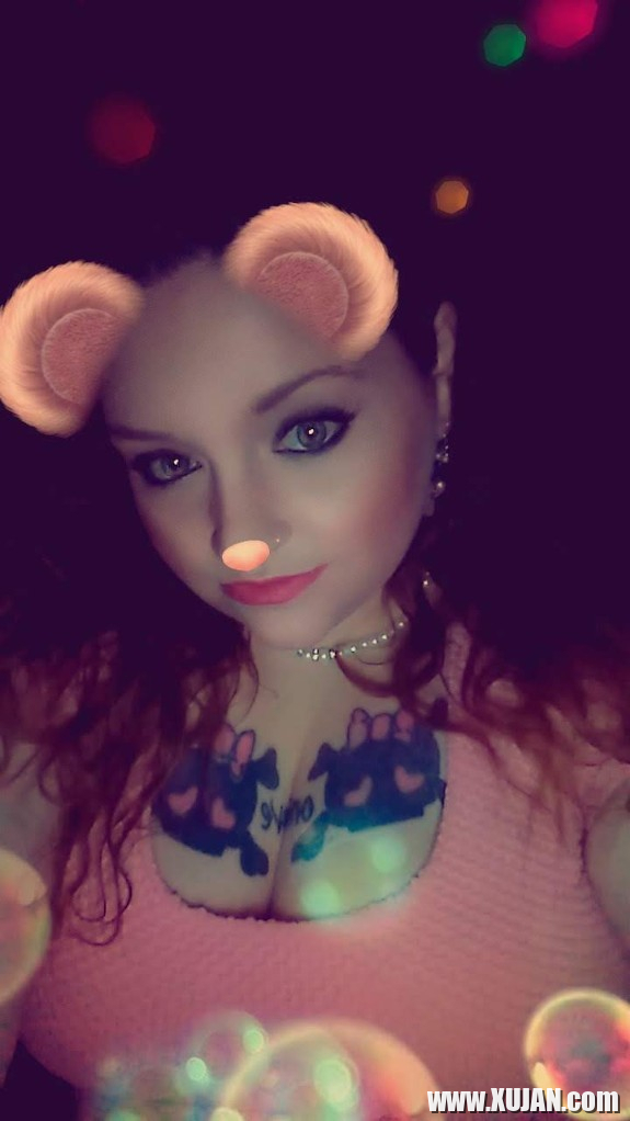 CAM GIRL LIFE - Photo #2127021