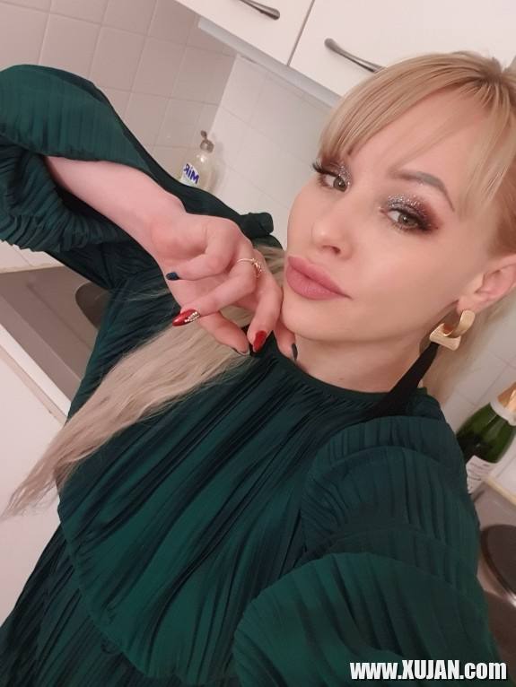 ughghaki im ayl selfi - Photo #2127475