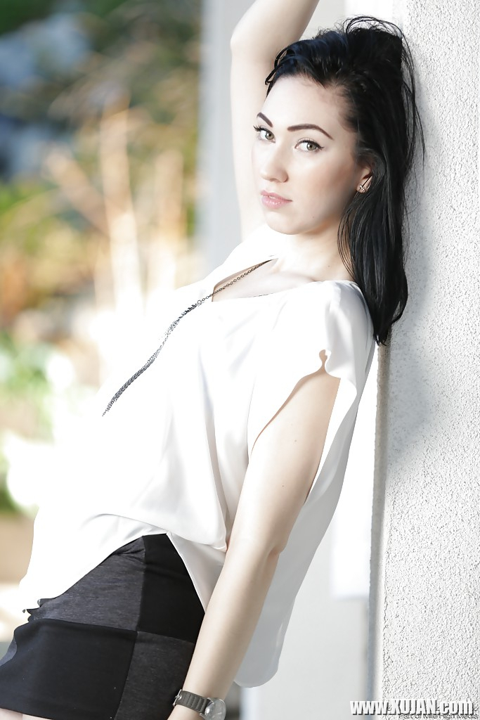 Petite brunette babe Aria Alexander posing fully clothed outdoors - Photo #2127950