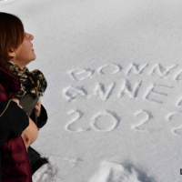 Snow Sexy MILF