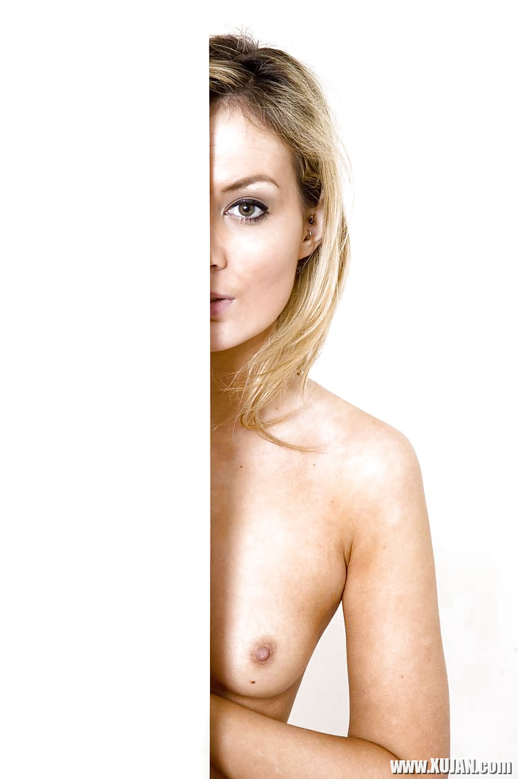 Shaved Faye X - Photo #2134624
