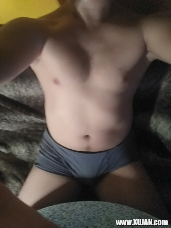 es ev tgha - Photo #2139834