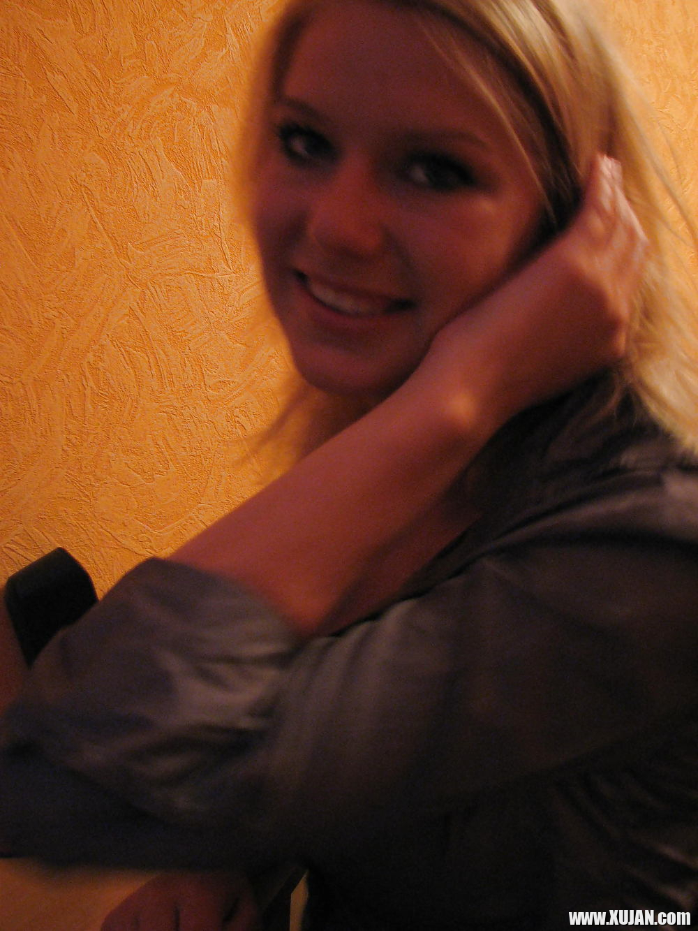 My fave grey shirt - Photo #2142187