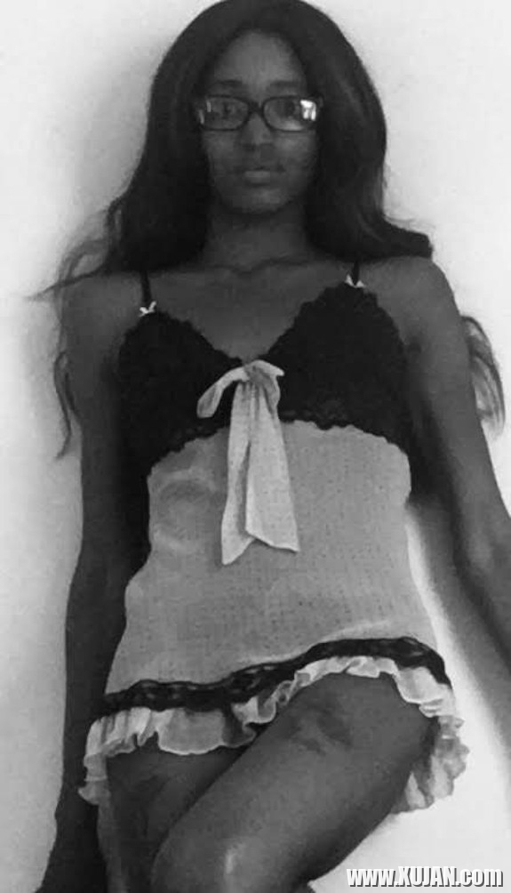 Ebony mankakan zgestov ev stilettonerov - Photo #2142712