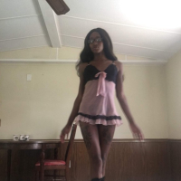Ebony mankakan zgestov ev stilettonerov