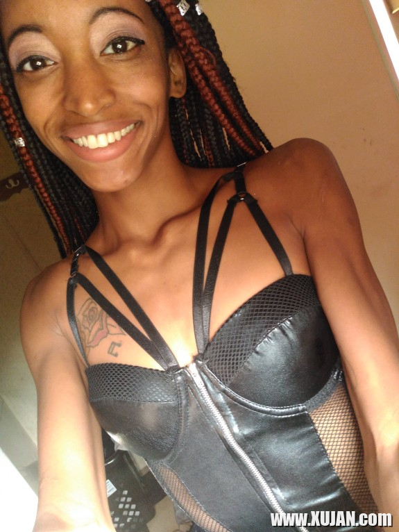 Horny Dominatrix y spasum e iren erkrpagelu - Photo #2142719