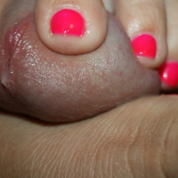 Luv4feet Hot Pink Footjob