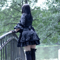Goth chick Ann Darcy flashing her nice butt outdoors