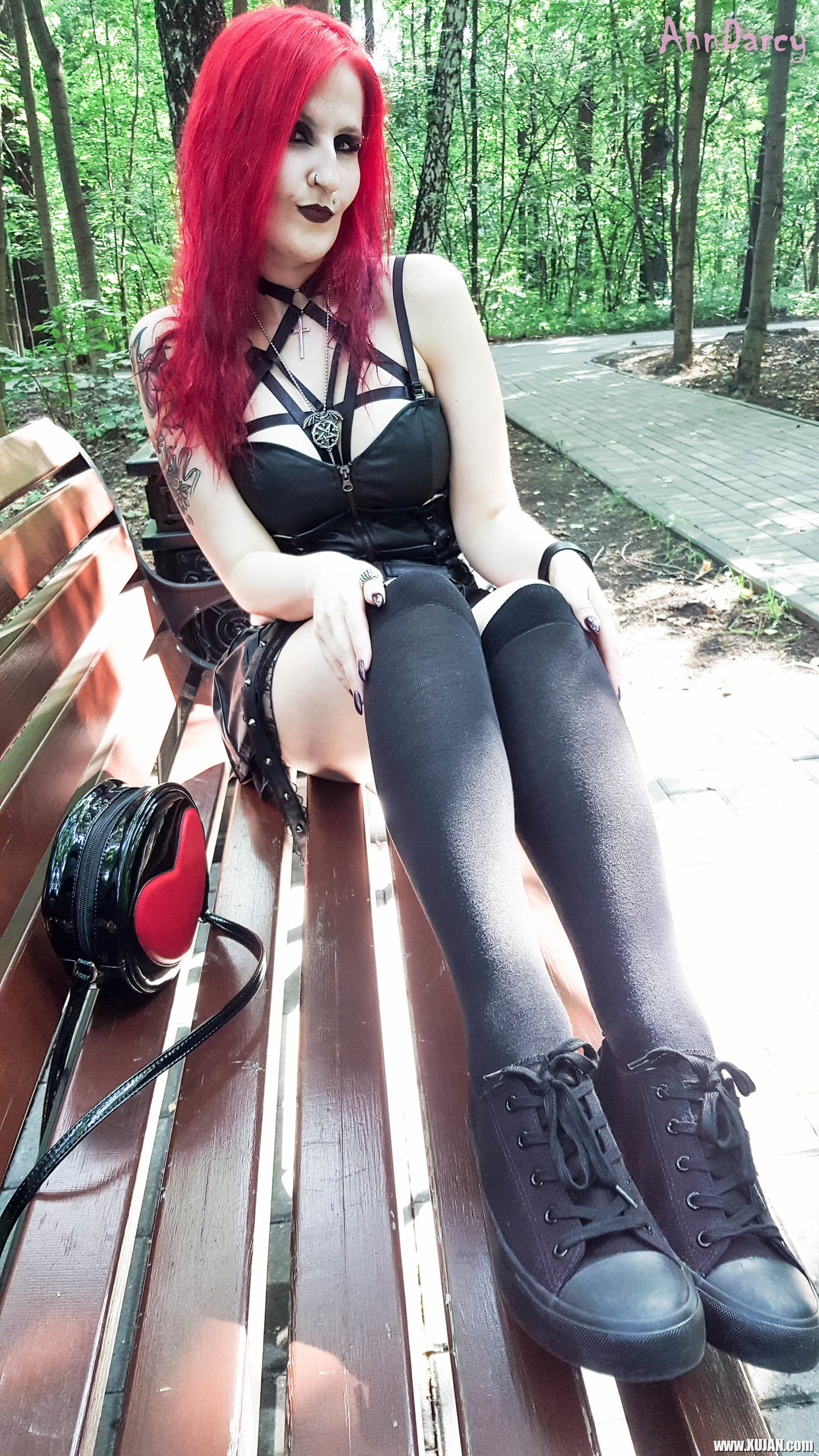 Goth Stunner Ann Darcy teases with her hot Bod - Photo #2149822
