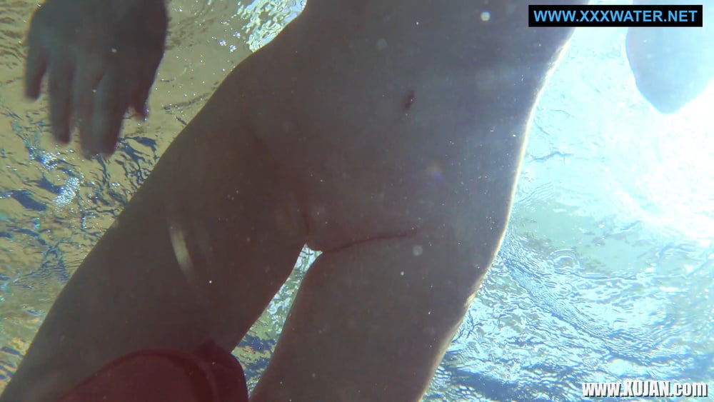 Kittina Clairette Pt2 UnderWaterShow Pool Erotics - Photo #2151836