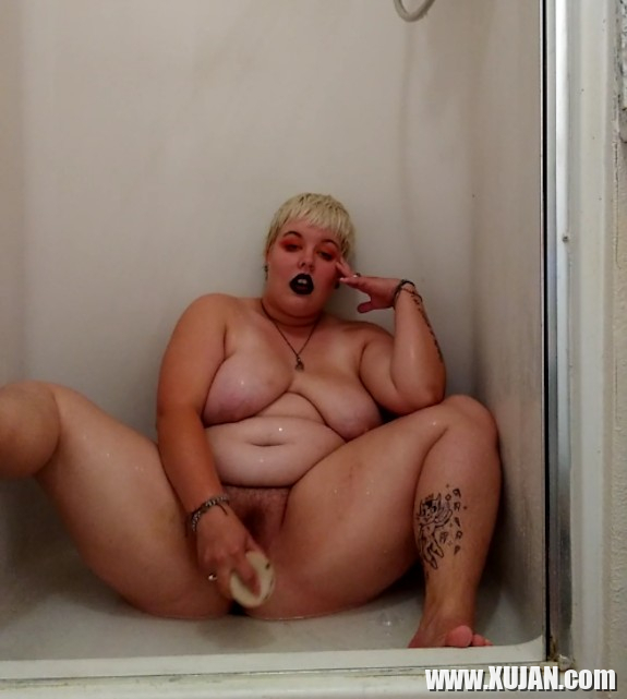 Dildo fuck and shower masturbate teasers - Photo #2152136