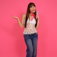 Cute Singer Petra So in tight Jeans and Summer Top