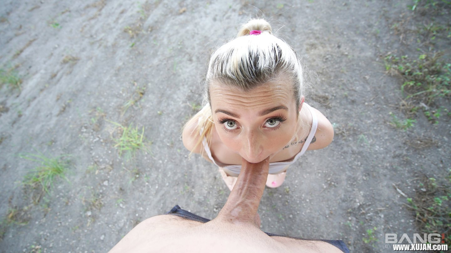 Cameron Minx sucks and fucks Stranger under Bridge - Photo #2165342