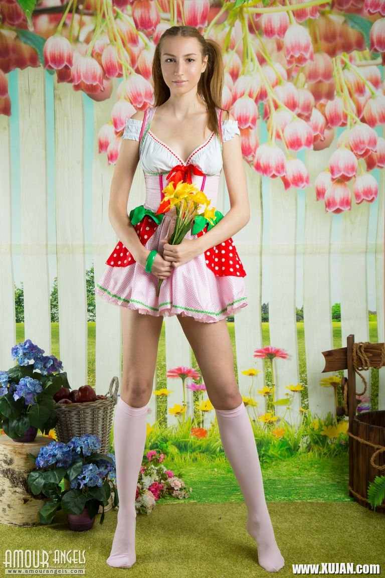 Sirun model - Photo #2168959