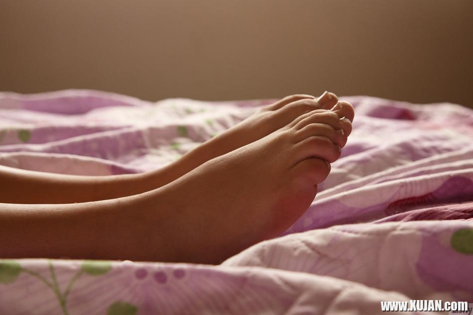 Beautiful teen Alex Mae waits for you in bed - Photo #2174154