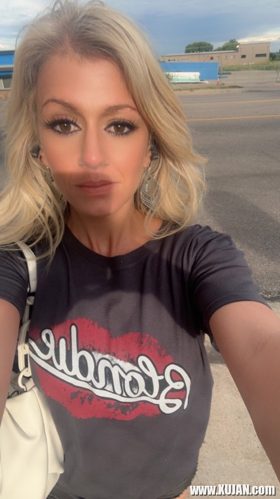 Barbi aghjik - Photo #2181327