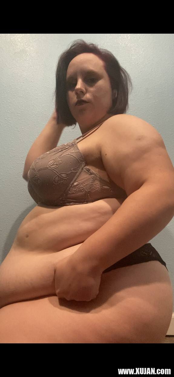 Seqsual AS Hell MILF - Photo #2184579