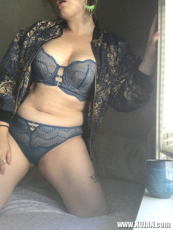 OnlyFans Undies Show - Photo #2186638