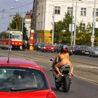 Merk aghjiky sportayin mototsikletov antsel e qaghaqi kentronov