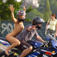 Merk aghjiky sportayin mototsikletov antsel e qaghaqi kentronov