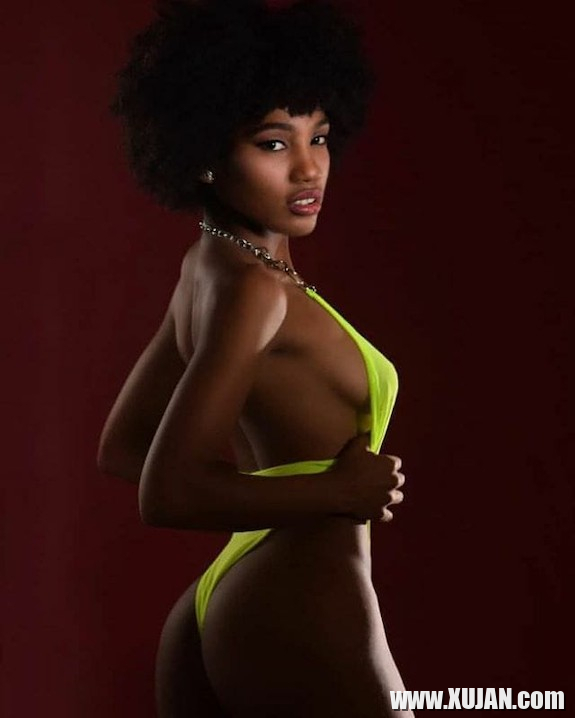 SarisBlackGirl - Photo #2199271