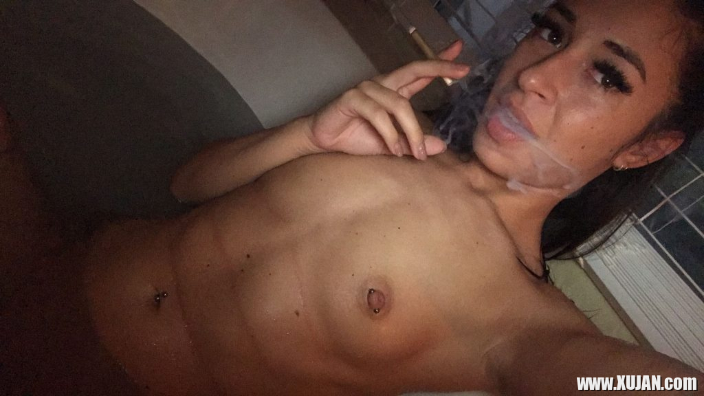 Cameron Canela Nude - Photo #2212364