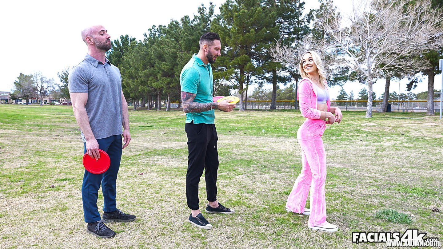 Hot Kelsey Kane gets double teamed b Danny Steele and Quinton James - Photo #2222204
