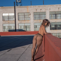 Mia Valentine 6