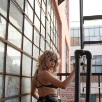 Mia Valentine 6