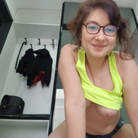 Irskuvy amboghj voryankoghnum e eghel mtatselov qo helipi masin