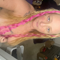 Tstesutyun vardaguyn fransiakan braids