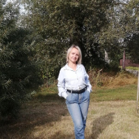 Kiny mini bikiniov gnum e qaghaqayin loghap